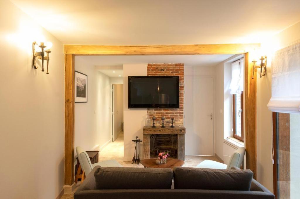 Cap Sur Honfleur Bed & Breakfast ภายนอก รูปภาพ